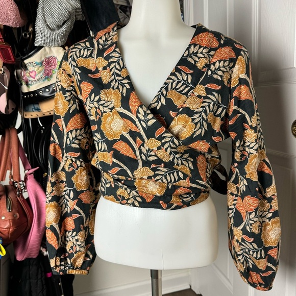 FAHERTY Seraphina Wrap Blouse Small - Picture 3 of 6